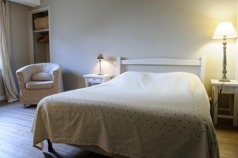Hotel Les Chevaliers Laon Habitación foto